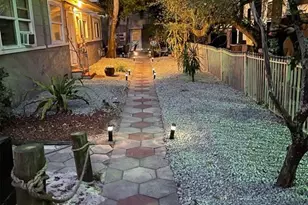 527 8th St N, Saint Petersburg, FL 33701 - Photo 17