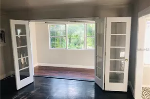 527 8th St N, Saint Petersburg, FL 33701 - Photo 23