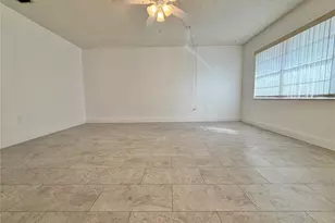 11817 Bayonet Ln, New Port Richey, FL 34654 - Photo 5