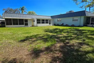 11817 Bayonet Ln, New Port Richey, FL 34654 - Photo 15