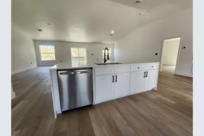 1032 Concert Avenue, Spring Hill, FL 34609 - Photo 9