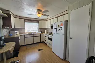 5211 Wisteria Cir, New Port Richey, FL 34653 - Photo 13