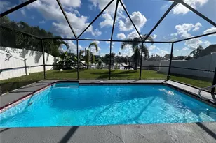 13630 Lagoon Dr, Hudson, FL 34667 - Photo 7