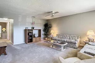 11917 Bayonet Ln, New Port Richey, FL 34654 - Photo 5