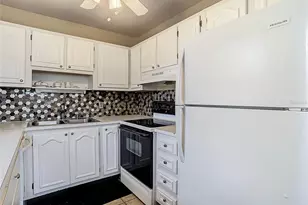 11917 Bayonet Ln, New Port Richey, FL 34654 - Photo 13