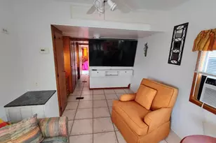 5649 Oak Ridge Ave, New Port Richey, FL 34652 - Photo 9