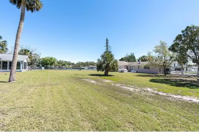 5433 Cotee River Drive, New Port Richey, FL 34652 - Photo 11