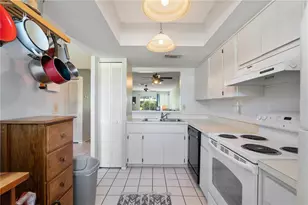 11310 Carriage Hill Dr, Port Richey, FL 34668 - Photo 3