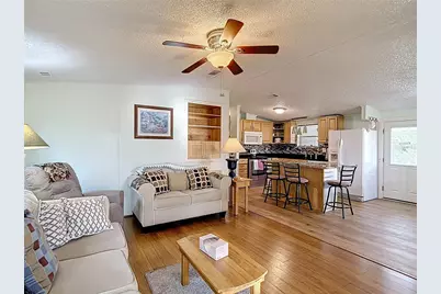 10033 Wellington Avenue, Dade City, FL 33525 - Photo 21