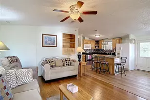 10033 Wellington Ave, Dade City, FL 33525 - Photo 21