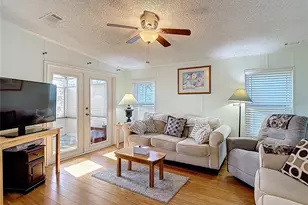 10033 Wellington Ave, Dade City, FL 33525 - Photo 19