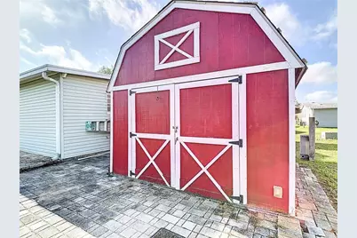 10033 Wellington Avenue, Dade City, FL 33525 - Photo 45