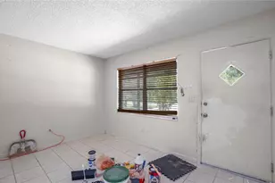 1561 NW 21st St, Crystal River, FL 34428 - Photo 5