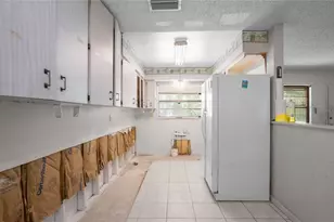 1561 NW 21st St, Crystal River, FL 34428 - Photo 11