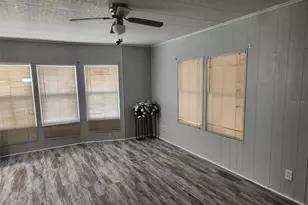 8966 Highpoint Blvd, Brooksville, FL 34613 - Photo 7