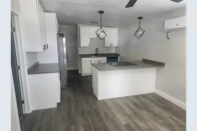 825 Lincoln Avenue, Tarpon Springs, FL 34689 - Photo 13