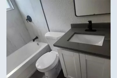 825 Lincoln Avenue, Tarpon Springs, FL 34689 - Photo 7