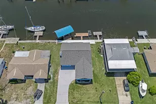 3362 Minnow Creek Dr, Hernando Beach, FL 34607 - Photo 5