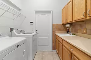 1153 E Whirl Away Cir, Inverness, FL 34453 - Photo 19