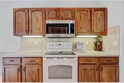 12004 Valley Falls Loop, Spring Hill, FL 34609 - Photo 17