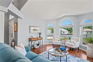 312 Barrington Ct, Spring Hill, FL 34609 - Photo 7