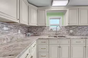 12117 Pawnee Dr, Hudson, FL 34667 - Photo 9