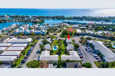 2755 NE 28th Avenue #A3, Lighthouse Point, FL 33064 - Photo 9