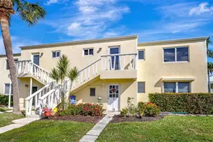 2755 NE 28th Ave, Lighthouse Point, FL 33064 - Photo 1