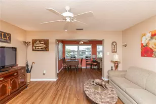 4726 Marine Pkwy, New Port Richey, FL 34652 - Photo 7