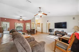 6080 Dexter Ln, Brooksville, FL 34602 - Photo 9