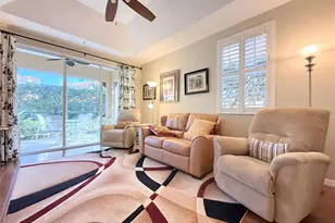 3655 Square W Ln, Sarasota, FL 34238 - Photo 9