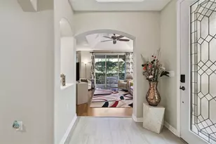 3655 Square W Ln, Sarasota, FL 34238 - Photo 9