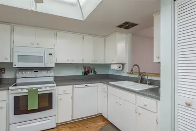 11241 Dollar Lake Drive #5, Port Richey, FL 34668 - Photo 13