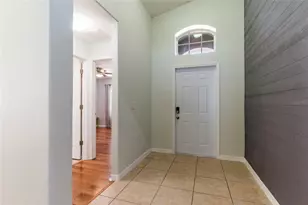 18353 Briar Oaks Dr, Hudson, FL 34667 - Photo 5