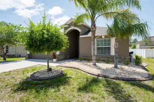 18353 Briar Oaks Dr, Hudson, FL 34667 - Photo 3