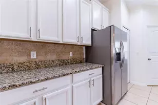 18353 Briar Oaks Dr, Hudson, FL 34667 - Photo 15