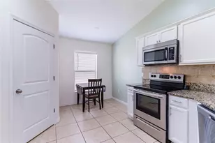 18353 Briar Oaks Dr, Hudson, FL 34667 - Photo 11