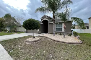 18353 Briar Oaks Dr, Hudson, FL 34667 - Photo 3