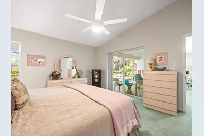 9355 French Quarters Circle, Weeki Wachee, FL 34613 - Photo 29