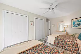 9355 French Quarters Cir, Weeki Wachee, FL 34613 - Photo 39