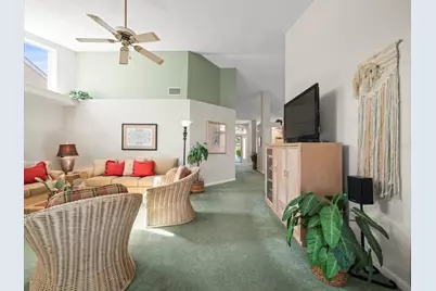 9355 French Quarters Circle, Weeki Wachee, FL 34613 - Photo 17