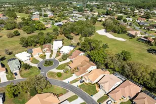 9355 French Quarters Cir, Weeki Wachee, FL 34613 - Photo 55