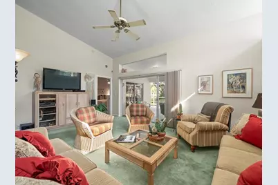 9355 French Quarters Circle, Weeki Wachee, FL 34613 - Photo 15