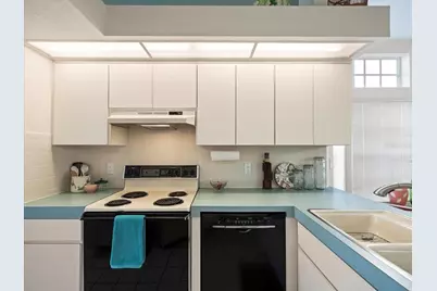 9355 French Quarters Circle, Weeki Wachee, FL 34613 - Photo 25