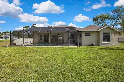 11336 Flower Avenue, Weeki Wachee, FL 34613 - Photo 47