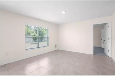 8471 Clearway Drive, Wildwood, FL 34785 - Photo 9