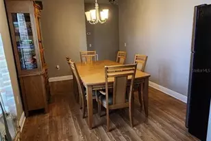 9007 49th Ave E, Palmetto, FL 34221 - Photo 3