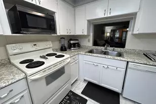 [Address not provided], New Port Richey, FL 34652 - Photo 9