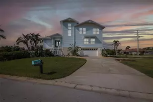 5040 Waterside Dr, Port Richey, FL 34668 - Photo 3