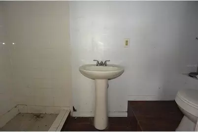 7610 Anna Avenue, Gibsonton, FL 33534 - Photo 31